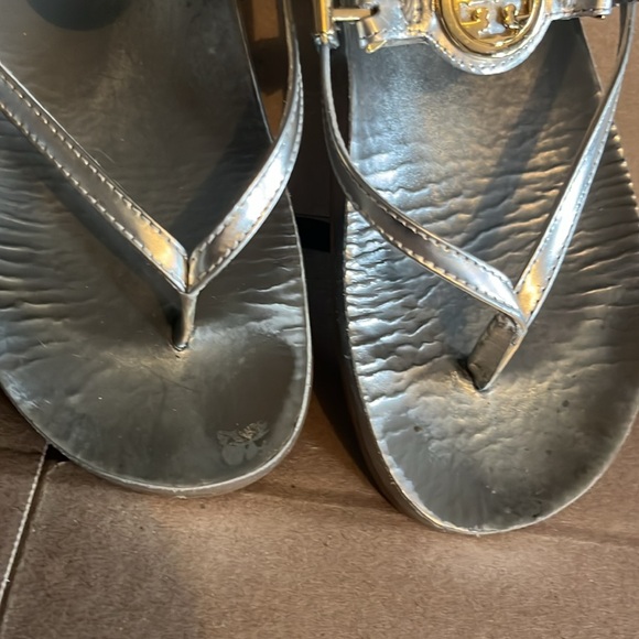 Toryburch Sandal - Picture 4 of 13